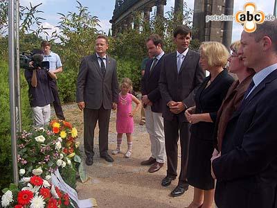Foto des Albums: Gedenkveranstaltung der CDU zum Mauerbau an der Glienicker Brücke (13.08.2007)