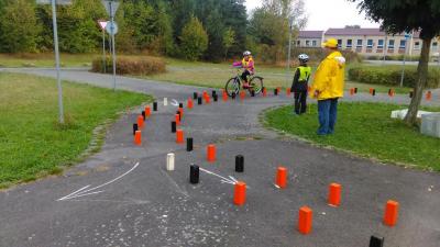Foto des Albums: Radfahrausbildung 4. Klasse - 2. Teil