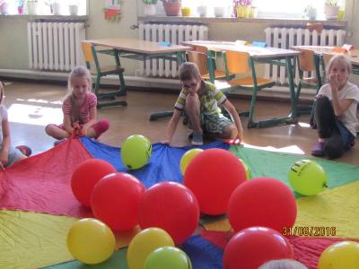 Foto des Albums: Hortangebote: Gymnastik für den ganzen Körper