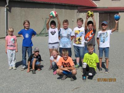 Foto des Albums: Hortangebote: Ballspiele (Völkerball, Volleyball etc.) und Tischtennis