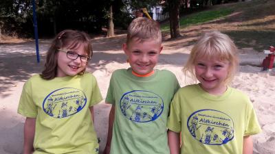 Foto des Albums: Schul-T-shirts