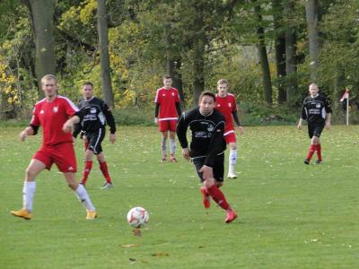 Foto des Albums: Häsener SV II - Eintracht Bötzow II
