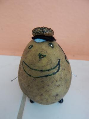 Foto des Albums: Kartoffelmännchen Klasse 3