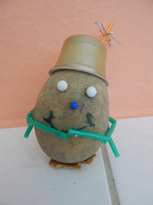 Foto des Albums: Kartoffelmännchen Klasse 3