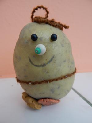 Foto des Albums: Kartoffelmännchen Klasse 3