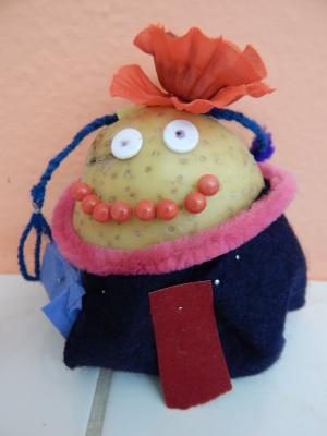 Foto des Albums: Kartoffelmännchen Klasse 3