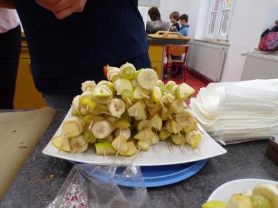 Foto des Albums: Früchtebasar Klasse 2a