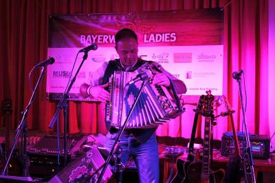Foto des Albums: Bayerwald-Ladies präsentierten ihre 1. CD