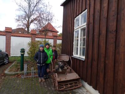 Foto des Albums: Besuch des Heimatmuseums und der Heimatstube Crivitz durch die 4. Klassen zum 206. Geburtstag von Fritz Reuter