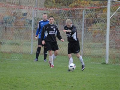 Foto des Albums: FC Falkenthaler Füchse II - Häsener SV II