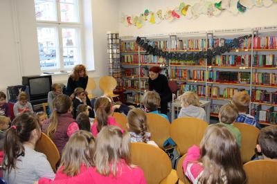 Foto des Albums: Vorlesetag Bibliothek 2016
