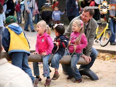 Foto des Albums: 13. Babelsberger Livenacht - Kinderfest auf dem Plantagenplatz (15.09.2007)