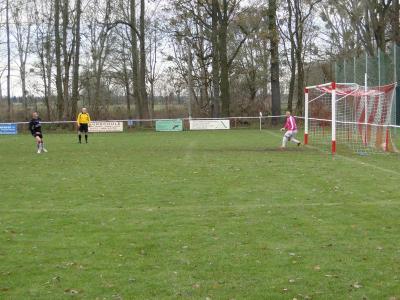 Foto des Albums: Häsener SV II - Oranienburger FC III
