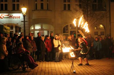 Foto des Albums: Adventsleuchten auf dem Wittstocker Marktplatz 2016 (28.11.2016)