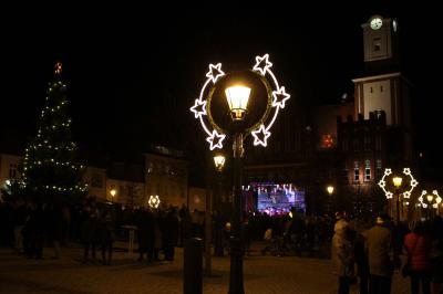 Foto des Albums: Adventsleuchten auf dem Wittstocker Marktplatz 2016 (28.11.2016)