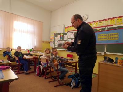 Foto des Albums: „Dein und Mein“ - Ein Präventionsprojekttag der Landespolizei