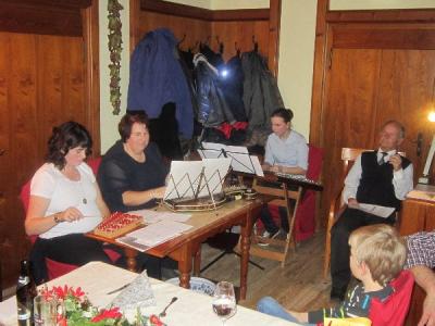 Foto des Albums: SHG Adventsfeier 2016