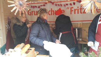 Foto des Albums: Adventsmarkt zum Adventssingen der Schulchöre in der Kirche Crivitz