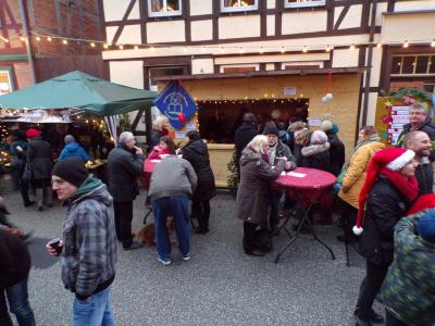 Foto des Albums: Adventsmarkt zum Adventssingen der Schulchöre in der Kirche Crivitz