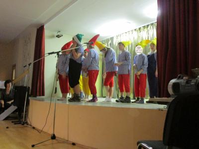 Programm mit Wichteln 