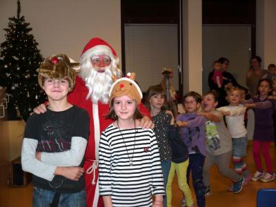Foto des Albums: Kinderweihnachtsfest bei Blau-Weiss