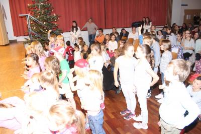 Foto des Albums: 2016 TSG Kinderweihnachtsfeier (08.12.2016)