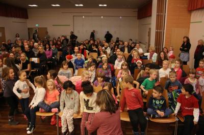Foto des Albums: 2016 TSG Kinderweihnachtsfeier (08.12.2016)