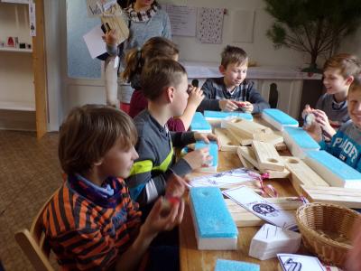 Foto des Albums: Weihnachtsprojekt der 4. Klassen im Forsthof Dümmer
