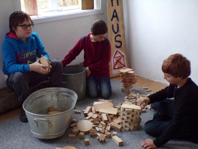 Foto des Albums: Weihnachtsprojekt der 4. Klassen im Forsthof Dümmer