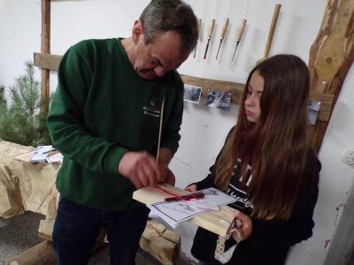 Foto des Albums: Weihnachtsprojekt der 4. Klassen im Forsthof Dümmer