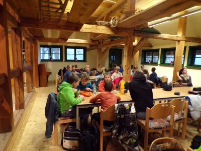 Foto des Albums: Weihnachtsprojekt der 4. Klassen im Forsthof Dümmer