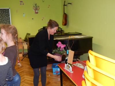 Foto des Albums: Eine Professorin an der Grundschule