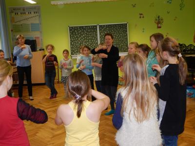 Foto des Albums: Eine Professorin an der Grundschule