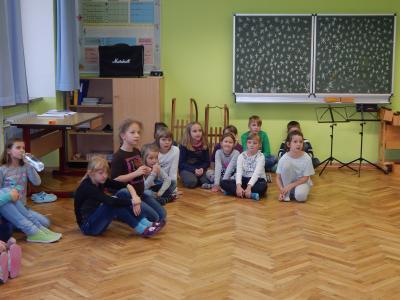 Foto des Albums: Eine Professorin an der Grundschule