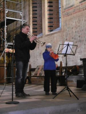 Foto des Albums: Vielfältige Programme zum Adventsmarkt in Parchim