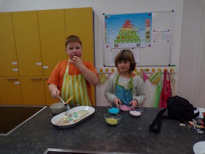 Foto des Albums: Weihnachtsprojekttag DFK 1