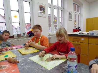 Foto des Albums: Weihnachtsprojekttag DFK 1