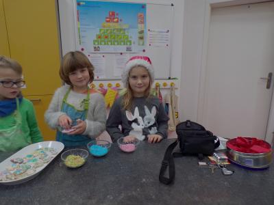 Foto des Albums: Weihnachtsprojekttag DFK 1