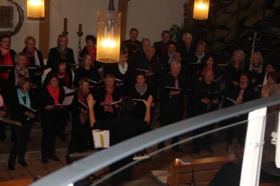 Foto des Albums: Adventskonzert in der St. Barbara-Kirche Lindhorst
