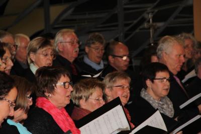 Foto des Albums: Adventskonzert in der St. Barbara-Kirche Lindhorst