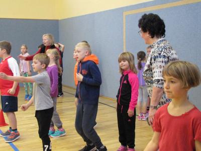 Foto des Albums: Weihnachtsstaffel in der Turnhalle