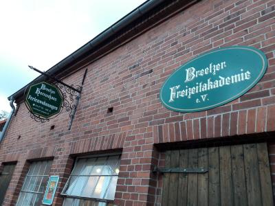 Foto des Albums: Wieder Breetzer Kaffeetafel zum Advent