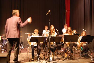 Foto des Albums: Lulu Big Band konzertiert im Zebef
