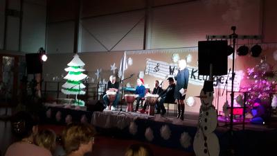 Foto des Albums: Weihnachtsrevue 2017