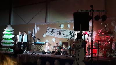 Foto des Albums: Weihnachtsrevue 2017