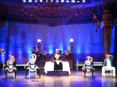 Foto des Albums: Chinesischer Nationalcircus: „the grand HONGKONG HOTEL“