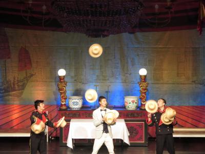 Foto des Albums: Chinesischer Nationalcircus: „the grand HONGKONG HOTEL“