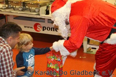 Foto des Albums: Weihnachtsfeier im Karate Do Gladbeck 2016