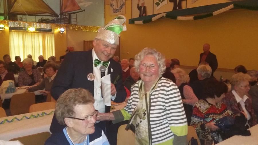 Bild: Frau Lucie Niemeyer mit 91 Jahren