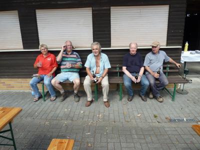 Foto des Albums: Mitglieder des SPD Ortsvereins Holzwickede mit Arbeitseinsatz (03.08.2013)